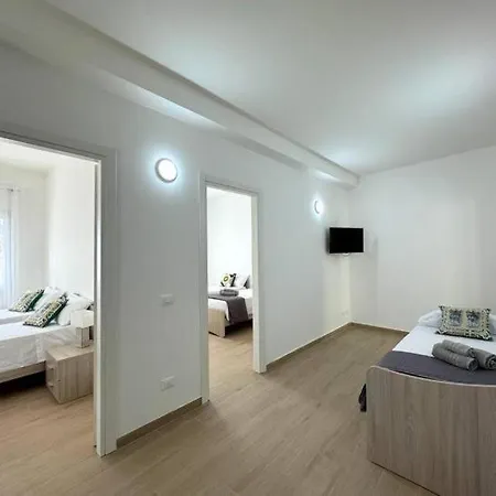 Casa Ferrante