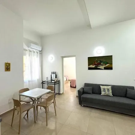 Casa Ferrante 3*