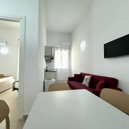Casa Ferrante 3* Чинизи