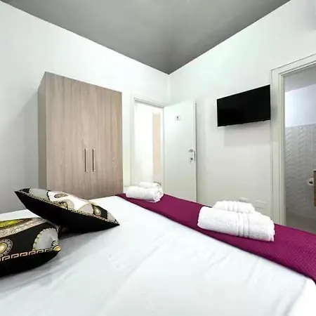 Casa Ferrante Чинизи