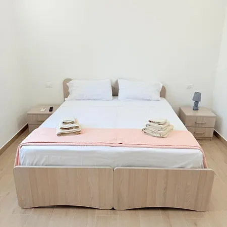 Casa Ferrante