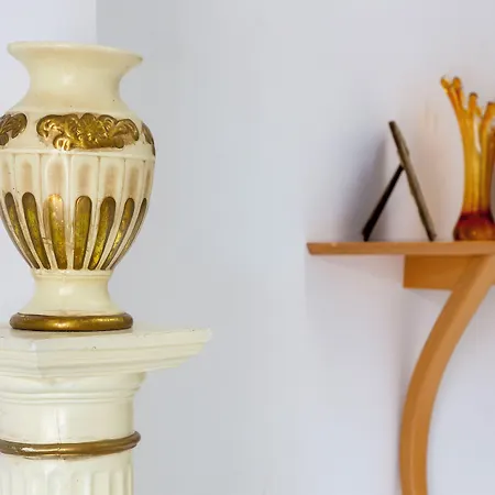 Casa Ferrante Гостевой дом Чинизи