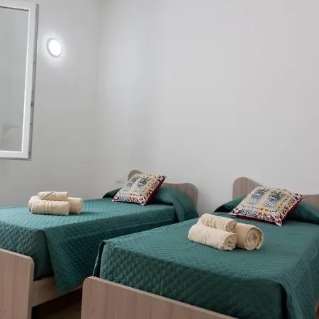 Casa Ferrante * Чинизи