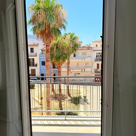 Casa Ferrante