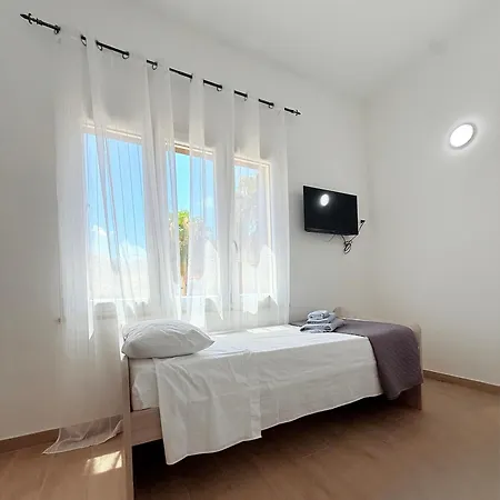 Casa Ferrante