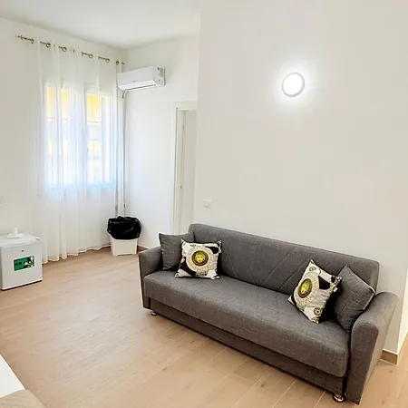 Casa Ferrante * Чинизи