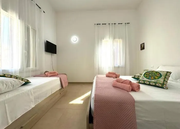 Casa Ferrante Pensión 3*