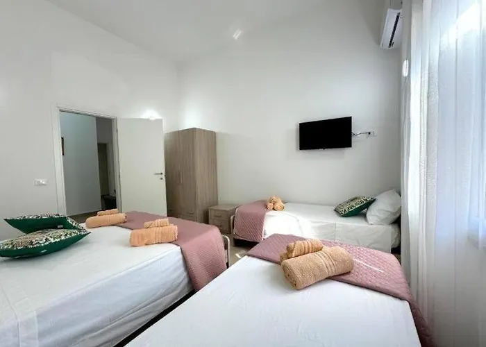 Casa Ferrante Pensión 3*