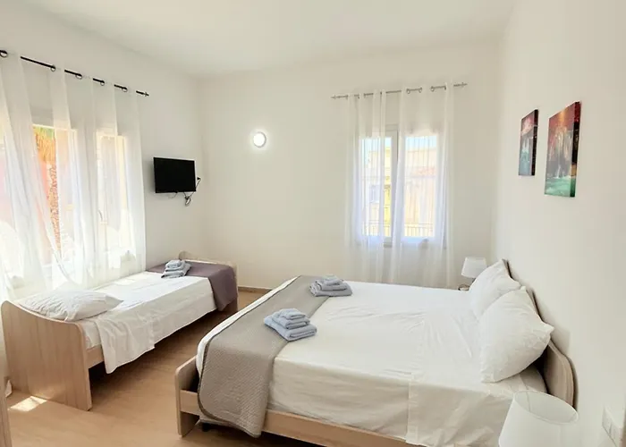 Πανσιόν Casa Ferrante 3*